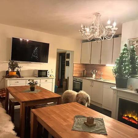 Farm Privatzimmer Reni Gemeinschaftsbad Free WiFi Naturgarten Luxuszelt