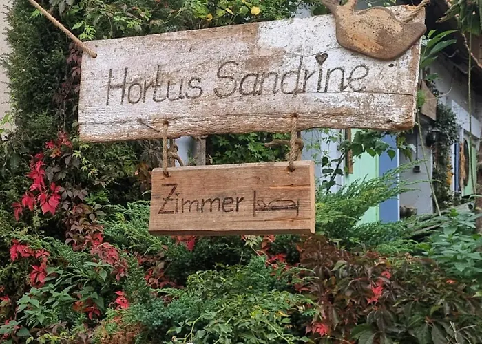 Luxuszelt Farm Privatzimmer Reni Gemeinschaftsbad Free WiFi Naturgarten *